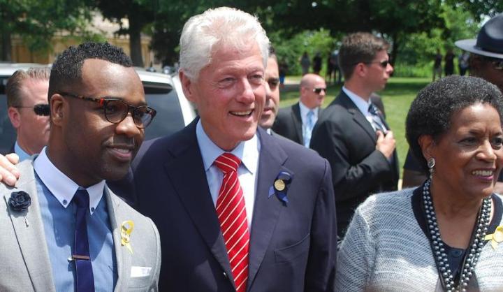 VaShawn Mitchell,President Bill Clinton, Mrs Myrtle Evers-Williams