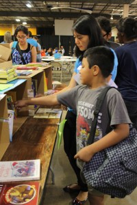 Manos Books it at BTS